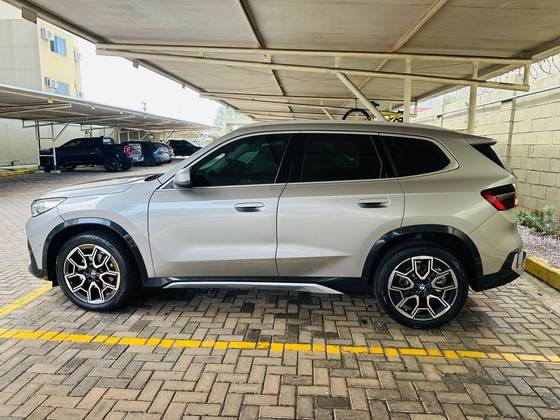 BMW X1 2.0 16V TURBO GASOLINA SDRIVE20I X-LINE STEPTRONIC BMW X1 2.0 16V TURBO GASOLINA SDRIVE20I X-LINE STEPTRONIC